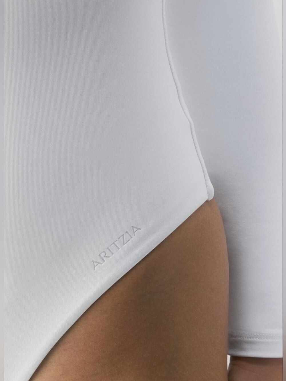 aritzia contour headway bodysuit